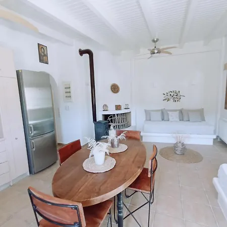 Holiday home Evdion *